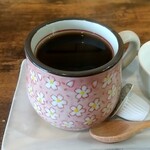 Mushiyashinai - +200円のホットコーヒー