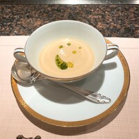 鉄板焼･焼肉 なにわ (リーガロイヤルホテル大阪) - 今日のスープ