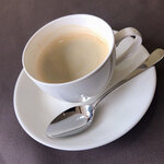 レストラン美咲亭 - 食後のドリンクもついてます。ホットコーヒーいただきました。