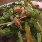 ワイン食堂 イナセヤ キッチン - 桜エビのグリーンサラダ(ハーフ)