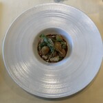 ラ・カシェット - はまぐりとアスパラガス