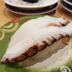 回転寿し トリトン - タコ足。