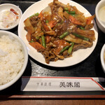 Bimikaku - 豚もつ辛炒め定食