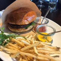 ワカヌイ グリル ダイニング バー 東京 - 