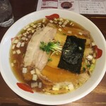 正月屋 - バラ肉そば