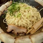 エース軒 - 麺ダブル400gチャーシュートッピング