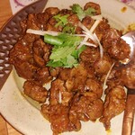 アシルワード - 鶏砂肝の炒め物ネパール山椒風味