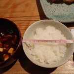 かつ吉 野庵 - お茶碗（直径12cm）となめこ汁