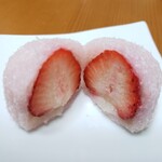 たけおか家　宗美 - 道明寺いちご餅(白餡のみ)