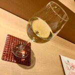 すし伊澤 - ■白ワイン バストン&ゲスティエ グラーヴ（スペイン）
      