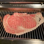 焼肉居酒屋　粋家 - 常陸牛の薄切りサーロイン