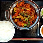 中華料理 麒麟 - 全景！