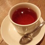 カフェ＆ブックス ビブリオテーク - 紅茶330円