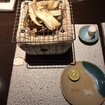 日本料理 TOBIUME - 人脈：”Some Like It Hot゛熊本産樫炭を使って