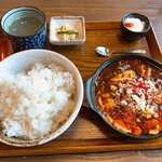 麻婆豆腐 かん - 「かん」の本格四川風麻婆豆腐定食並盛1,000円