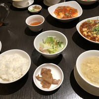 廣東料理 民生 ヒルトンプラザウエスト店 - 