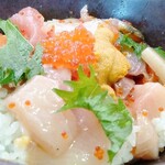 Muten Kurazushi - 旬の海鮮丼ランチ