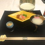 旅亭半水廬 - 食前酒(特製白酒)・向付