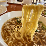 白玉蘭 モクレン - 豚肉とザーサイスープそば@880円+大盛り@150円(税抜)