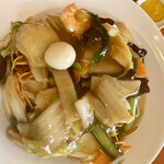 白玉蘭 モクレン - 五目あんかけ揚げそば@920円(税抜)