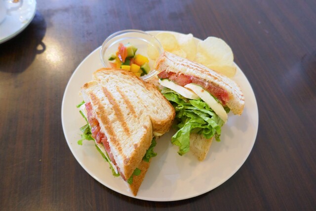 リアン サンドウィッチカフェ 盛岡店 Lien Sandwiches Cafe 上盛岡 カフェ 食べログ