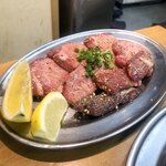 Oosaka Yakiniku Horumon Futago - 