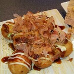 カラオケ ビッグエコー - 料理写真:たこ焼き(無料クーポン利用)(R2.4.3撮影)