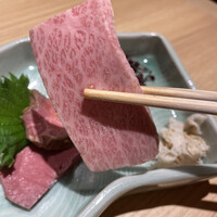 最飛び飛騨牛 しゃぶすき家 馬喰一代 名古屋WEST - 飛騨牛刺身盛り