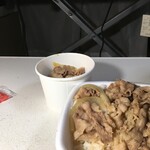 Yoshinoya - 