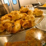 オールデイ ピザ - ガーリックノット！ガーリックバタータップリのモチモチパン(≧∀≦)