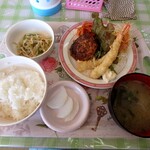 農家食堂 厨 - 料理写真:A定食（レギュラー）￥600　てりやきハンバーグとエビフライ、もやしの中華ナムル、ナポリタンスパゲティー