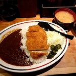 ぼんてん漁港 - カツカレー大盛750円