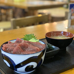 Puratto Shokudou - 本マグロ丼