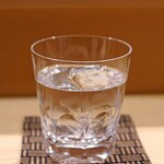 日本橋蛎殻町 すぎた - 芋焼酎　蔵の師魂　かめ壺貯蔵のロック