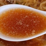 RAMEN LAB REN - 醤油のスープ