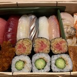 江戸前 鮨 服部 - 