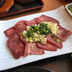 和食れすとらん 天狗 - 薄切り牛タンの塩焼き