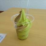 お茶の尾川園 - 抹茶・ほうじ茶ミックス(カップ)350円