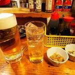 炭火焼の店 完ちゃん - 飲み物と お通し二種類