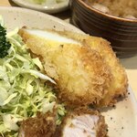 丸一 - 初注文のムラサキイカフライは、