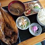 漁師の直売店 浜の母さん食事処 - ほっけ焼定食+ホタテ