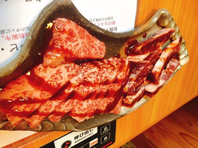 焼肉 一升びん 鈴鹿店 イッショウビン 平田町 焼肉 食べログ