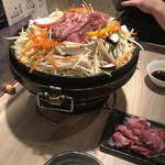 Sumibiyakiniku Nikunabeya Koube Biidoro - 