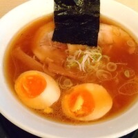 トゥーランドット 臥龍居  - 昔なつかしい東京ラーメン