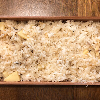 旬菜 おぐら家 - 桜鯛の炊き込みご飯