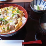 横田屋  - ランチのうなたま丼、880円