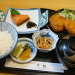 千経 - この日の日替わり定食