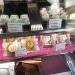 井山屋製菓 - ショーケース