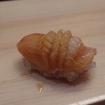 すし処 みや古分店 - 赤貝