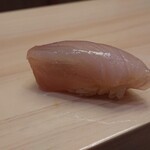 すし処 みや古分店 - カンパチ